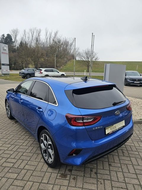 Kia Ceed 1.4 T-GDI Platinum Edition - Samsaru's Car Outlet