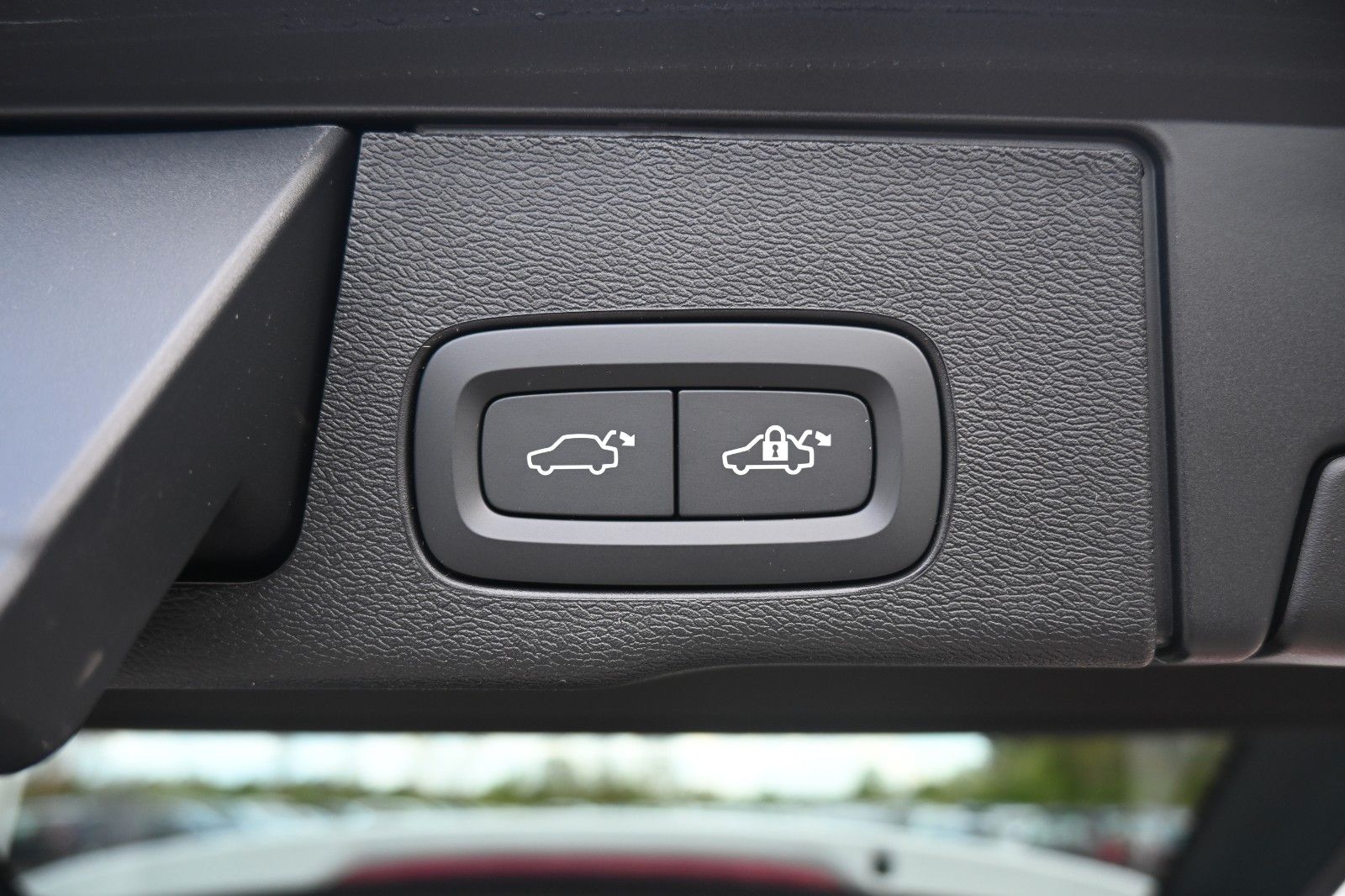 Volvo XC60 B4 D AWD Ultimate Dark*STDHZG*360°*LUFT*ACC