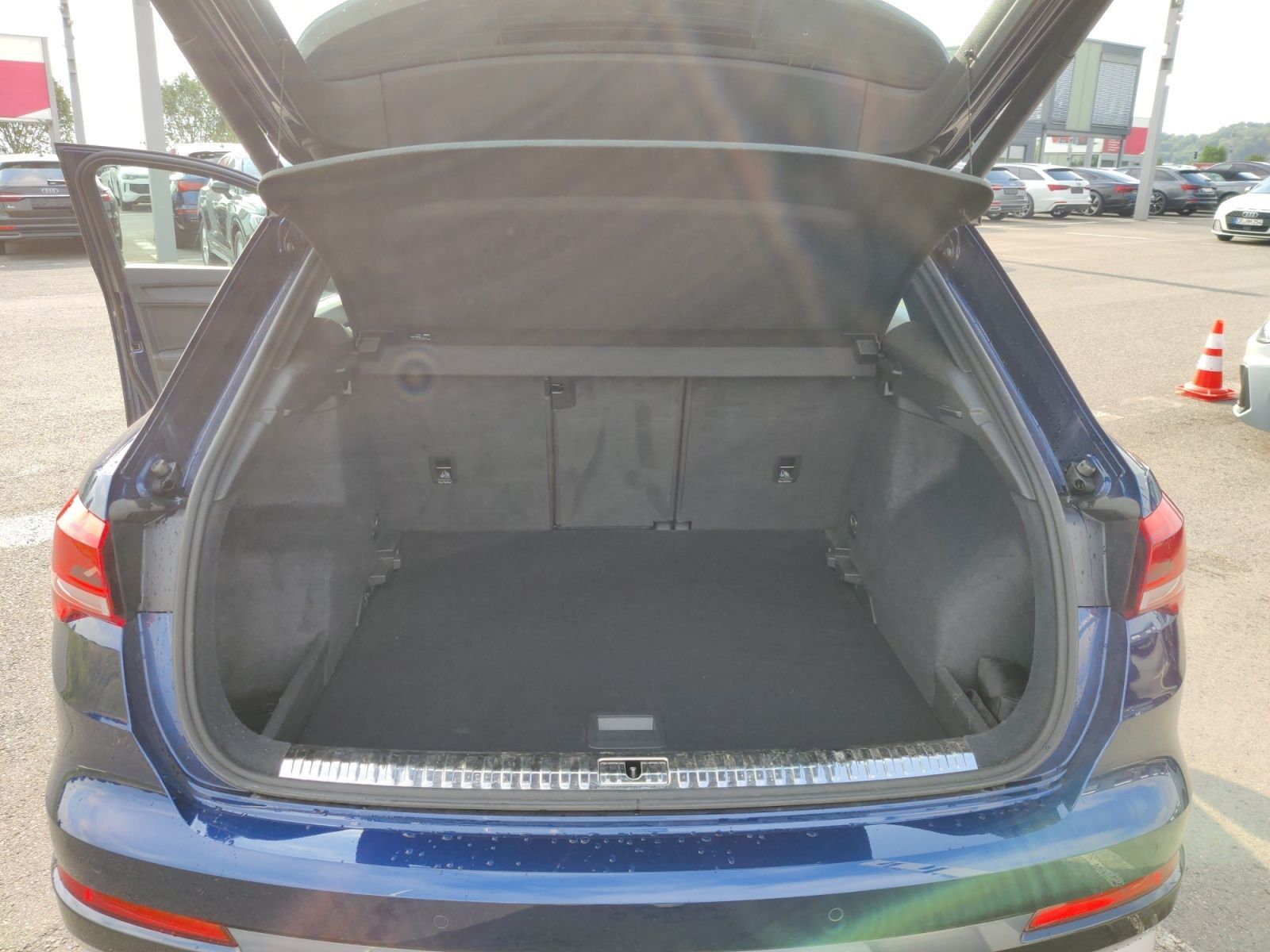 Audi Q3 35 TDI q. S-Tronic S-Line - Samsaru's Car Outlet