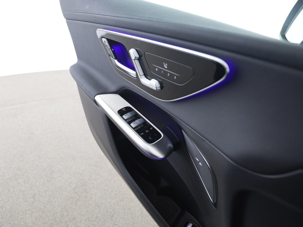 Mercedes-Benz GLC 200 d 4M AMG Digital Light Night MBUX Pano