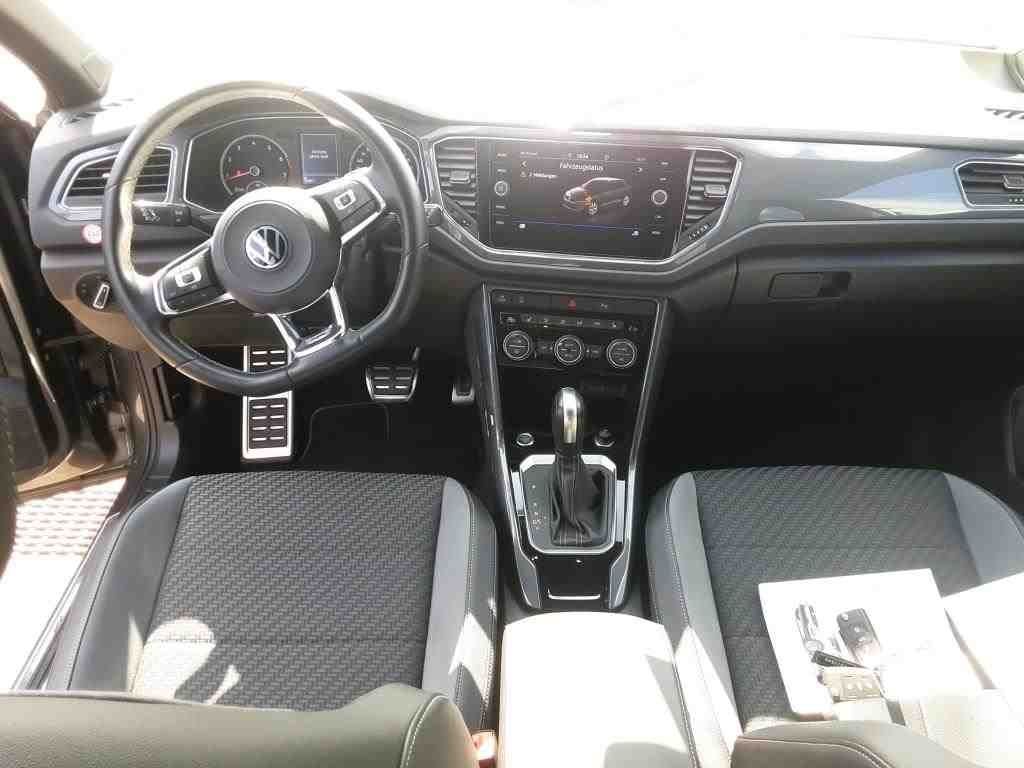Volkswagen T-Roc 1.5 TSI DSG R-LINE - Samsaru's Car Outlet