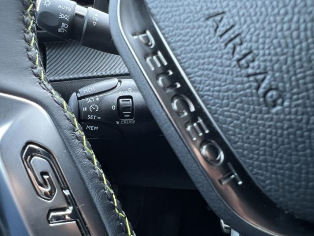 Peugeot 208 e- GT - Samsaru's Car Outlet