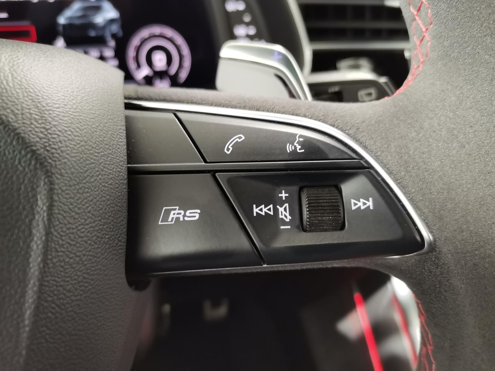 Audi RS Q8 NP:174T€|AHZV|Keramik|Pano|V-Max 305Km/h