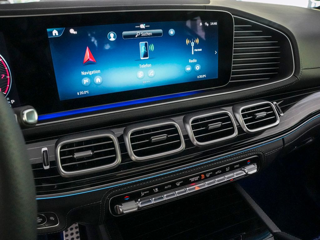 Mercedes-Benz GLE 450 AMG-DISTRONIC-AHK-PANO-HUD-UVP 122.500,-