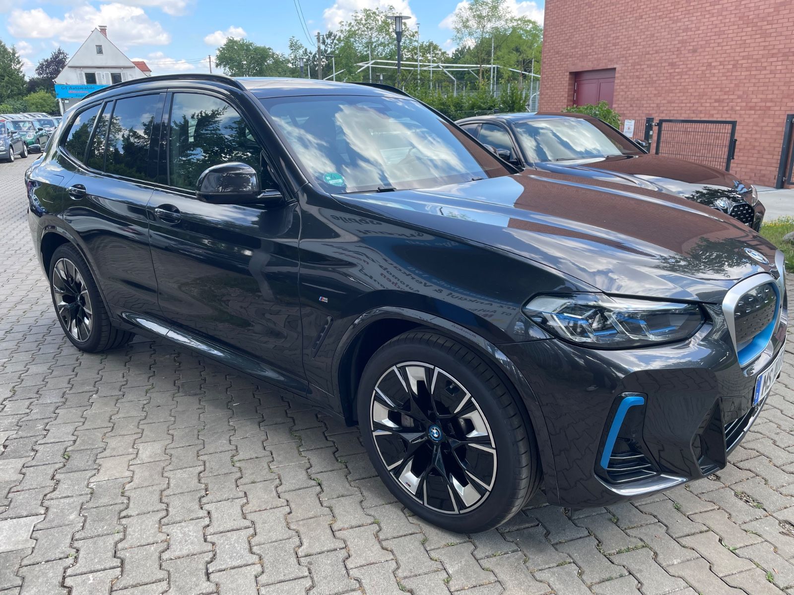 BMW iX3 Impressive*Panora*Head*360°*Laser*AHK*Kardon