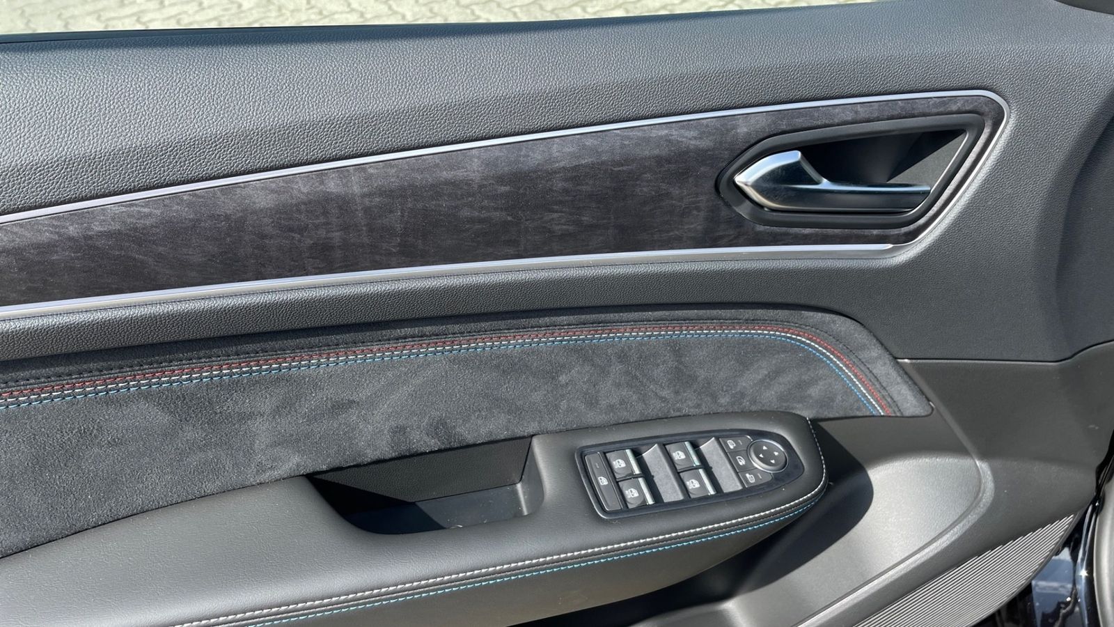 Renault Arkana ESPRIT ALPINE Full Hybrid - Samsaru's Car Outlet