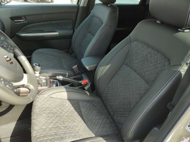 Suzuki Vitara Comfort+ - Samsaru's Car Outlet