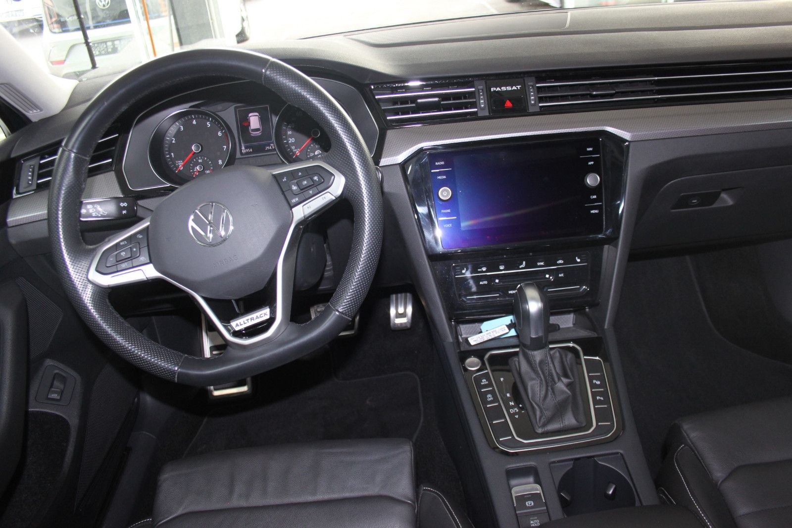 Volkswagen Passat Variant Alltrack/DSG/LEDER/PANO/AHK/IQLED