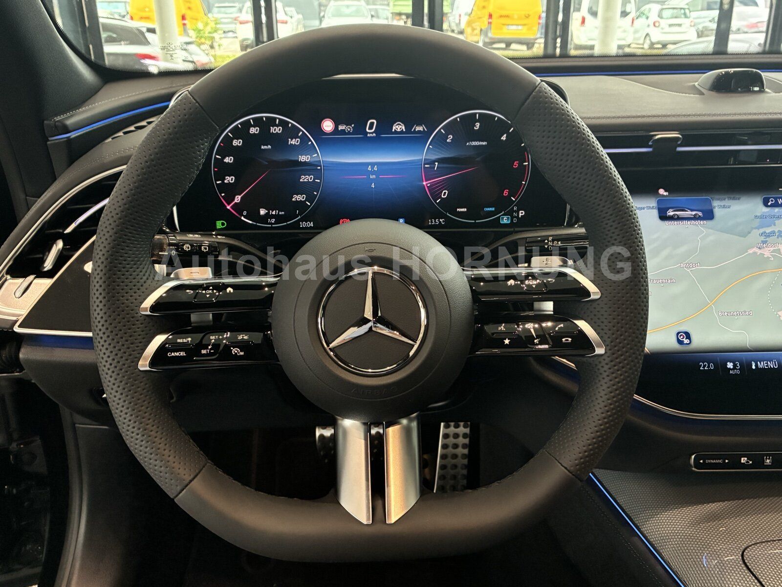 Mercedes-Benz E 450 d 4M T AMG NIGHT STHZG HUP PANOSD AHK DIGI