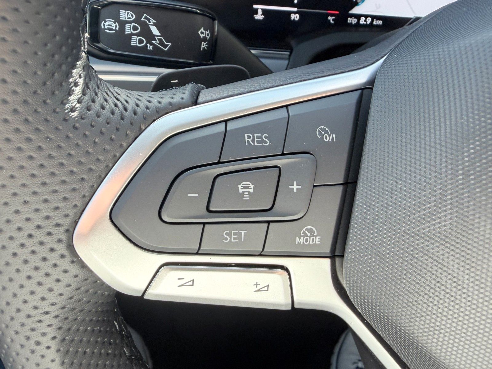 Volkswagen Touareg R-Line 3.0 V6 TDI 4x4 FINAL EDITION
