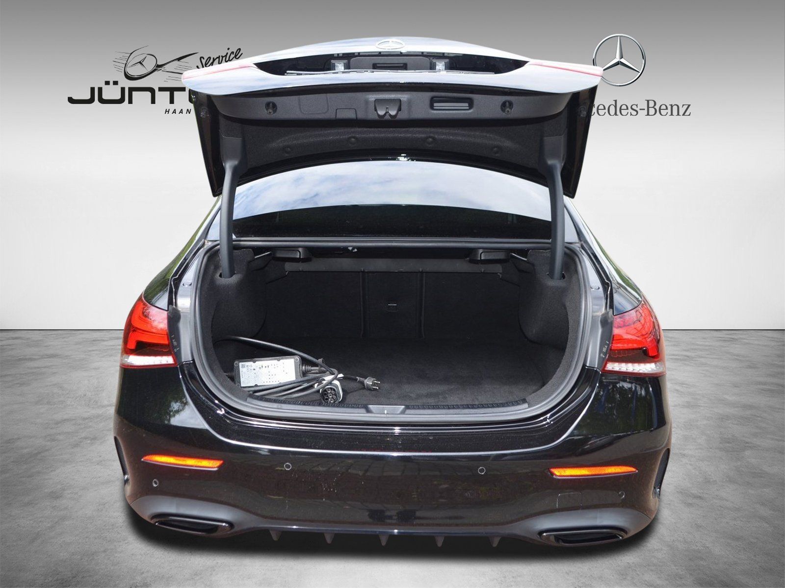 Mercedes-Benz e HYBR EDITION 2020 AMG - Samsaru's Car Outlet