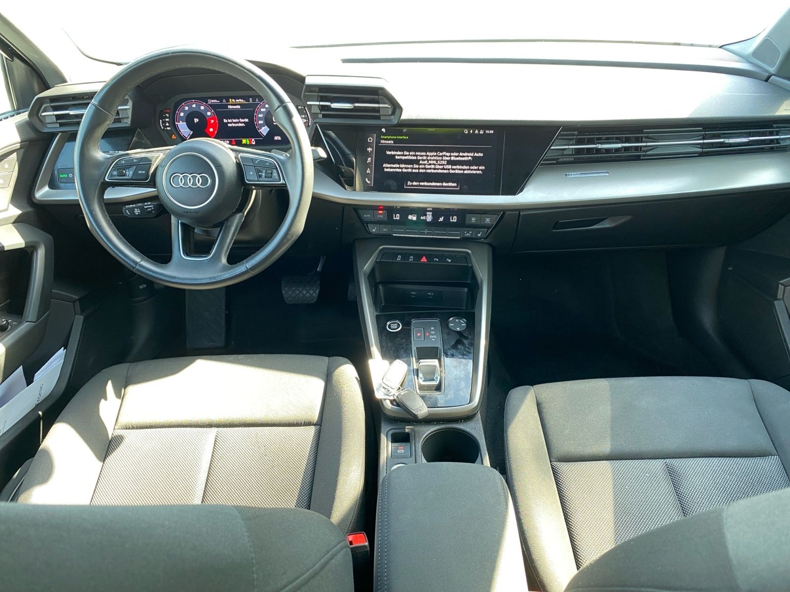 Audi A3 Sportback 30 TFSI S-Tronic Navi+GRA+Shzg+PDC