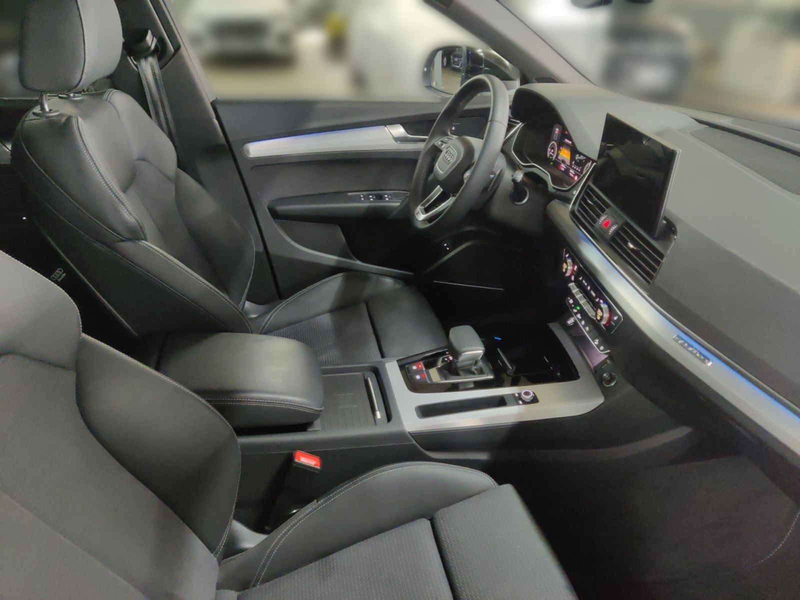 Audi Q5 Sportback s-line 55 TFSe quattro - Samsaru's Car Outlet