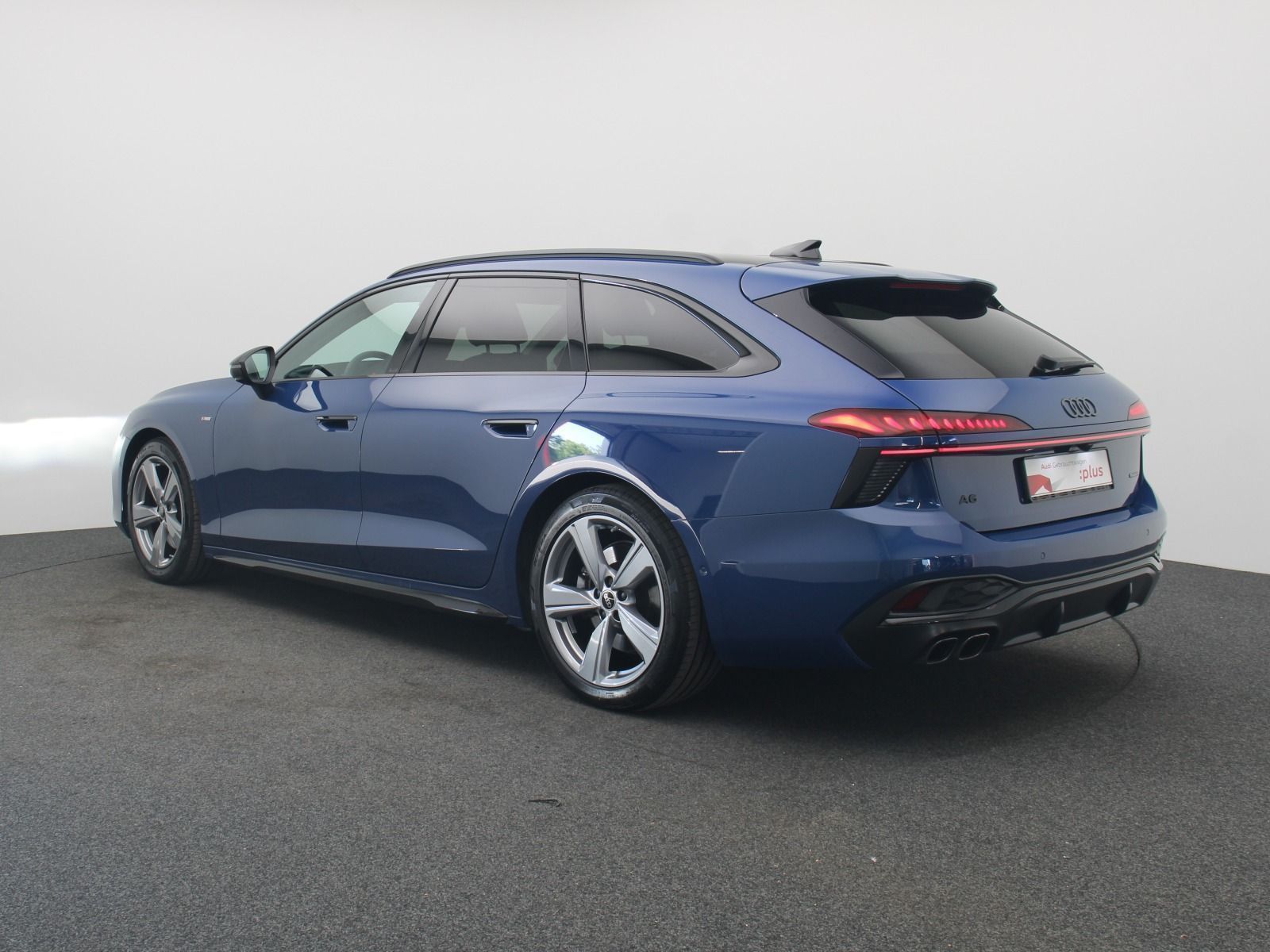 Audi A6 Avant S-Line TDI quattro S-tronic / Pano, AHK