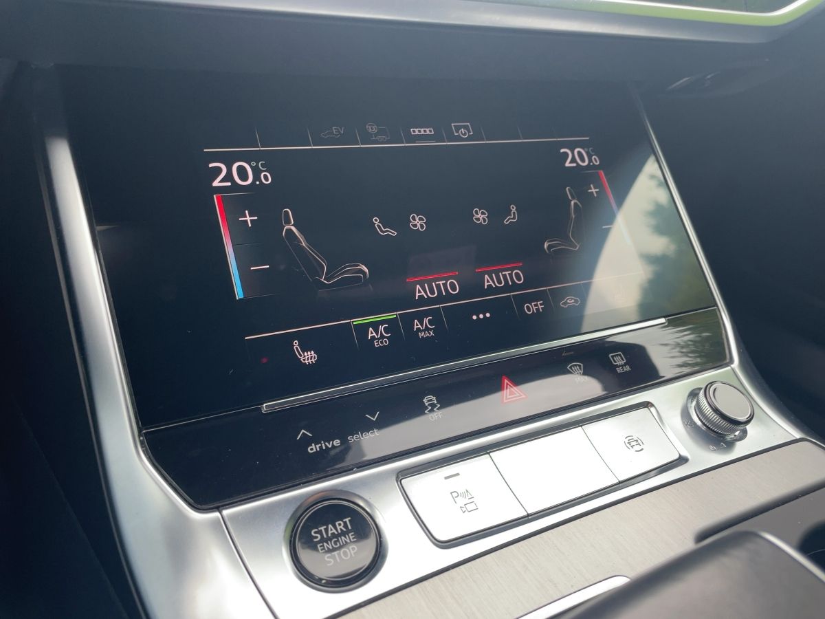 Audi A6 55 2.0 TFSI quattro Avant e sport - Samsaru's Car Outlet