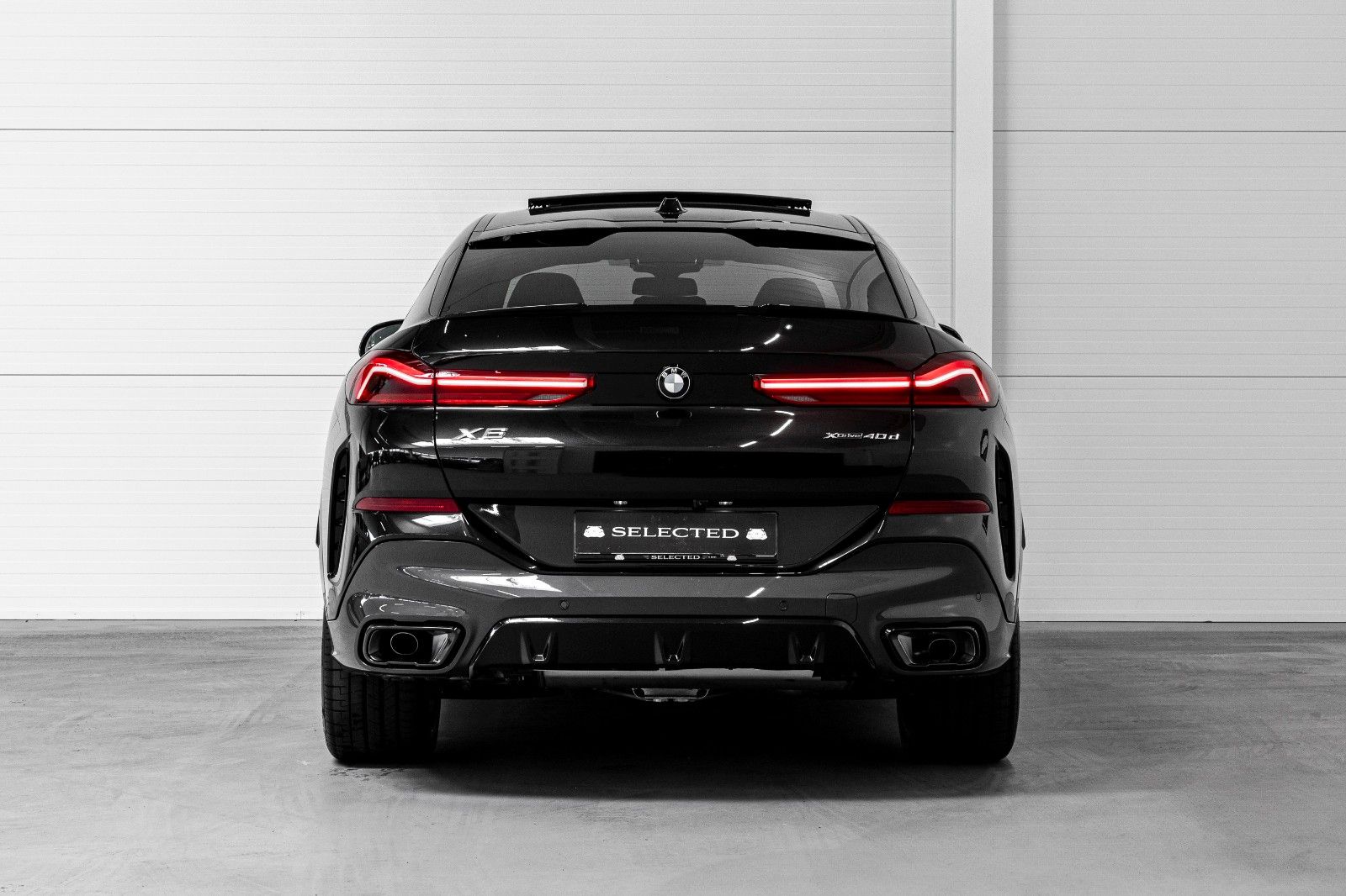 BMW X6 40d*MSPORT*22"*LED*PANO*CARBON*AHK