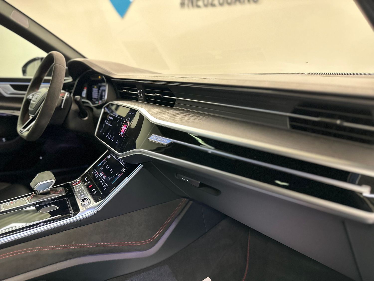 Audi RS6 4.0 TFSI quattro*MATRIX*KERAMIK*CARBON*4 ZON