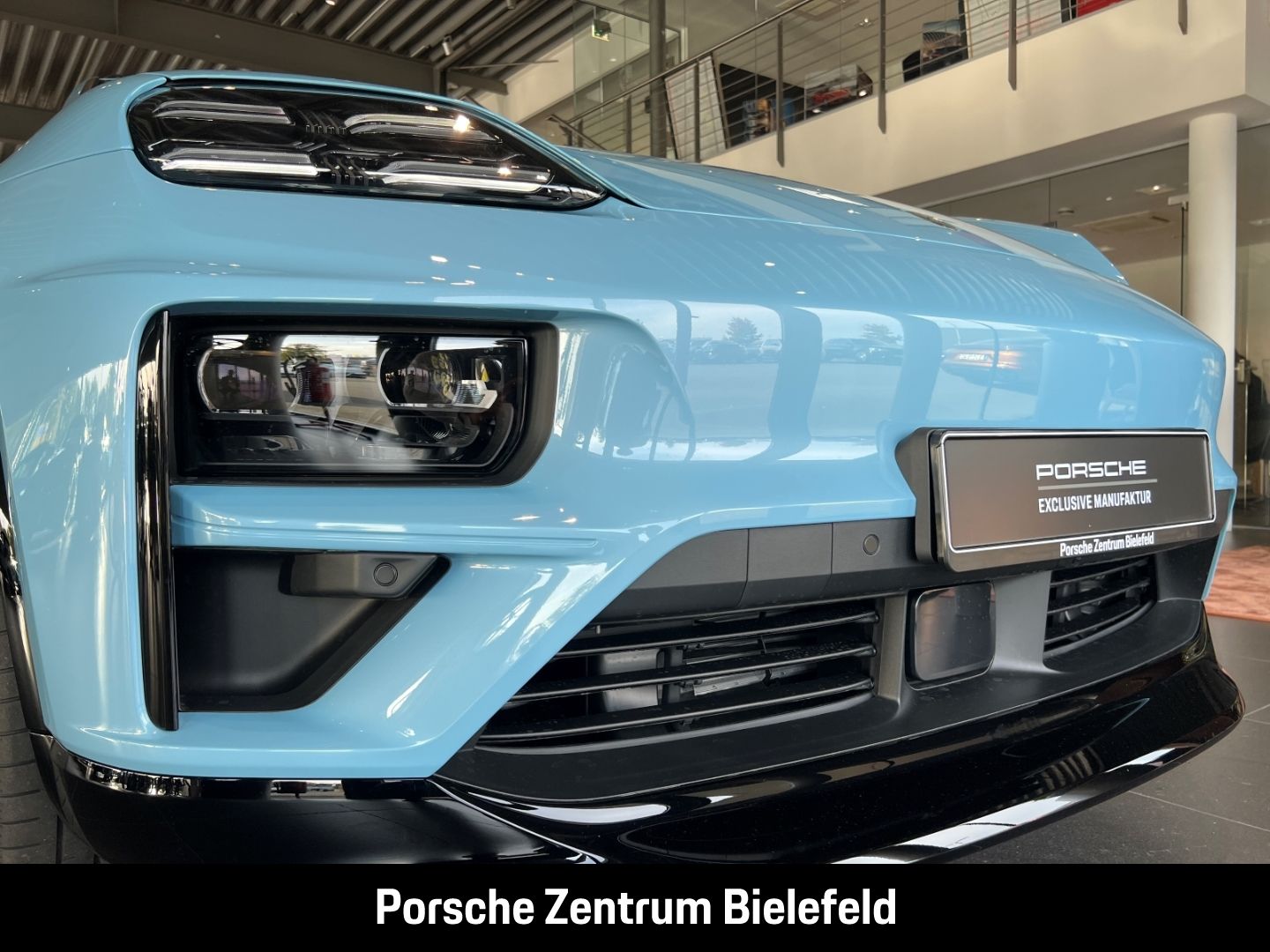 Porsche Macan Turbo HA-Lenkung Head-Up Sitzbelüftung