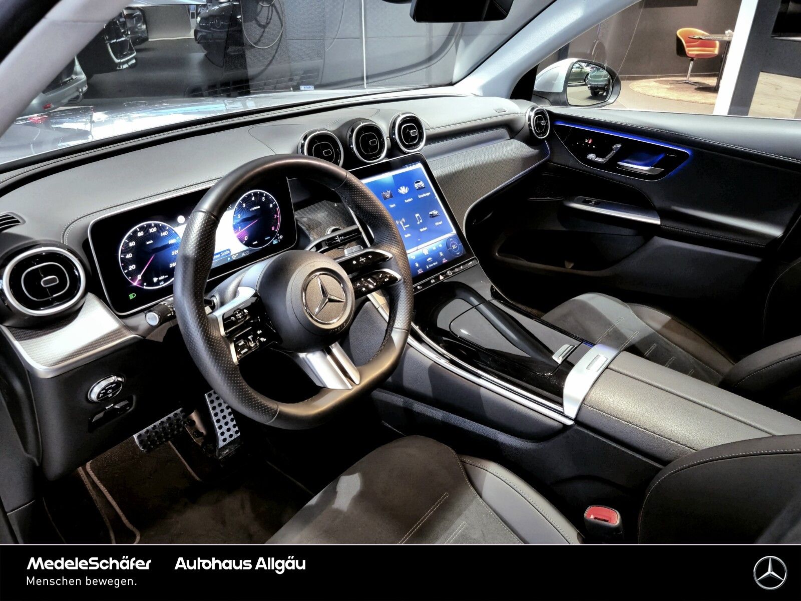 Mercedes-Benz GLC 300 4M AMG 20" AHK PanoSD Memory Kamera LED