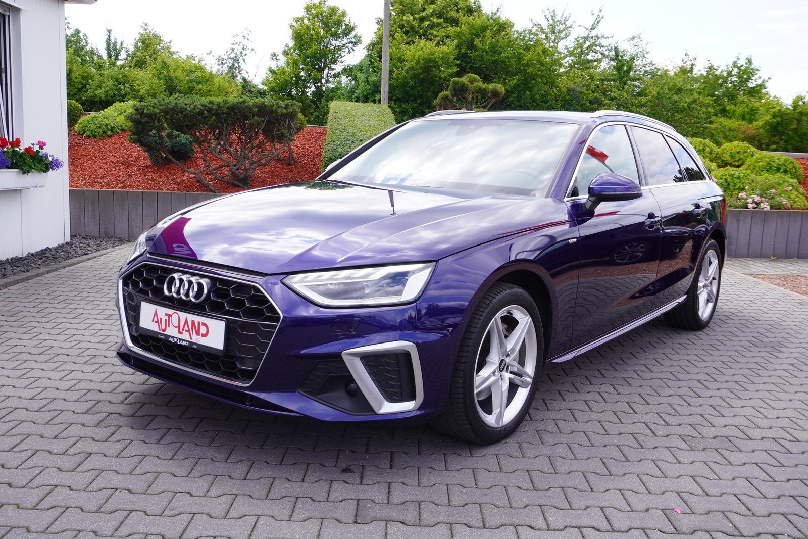 Audi A4 Avant 40 TDI S-Tronic S-Line - Samsaru's Car Outlet