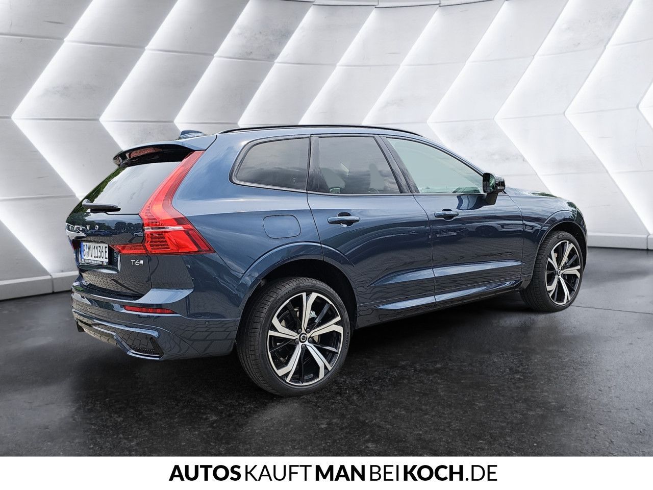 Volvo XC60 T6 AWD Plug-in Hybrid Ultra - Samsaru's Car Outlet
