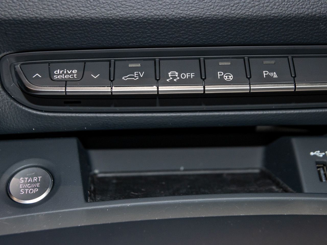 Audi Q5 55 TFSI e quattro S line Panorama AHK Keyless