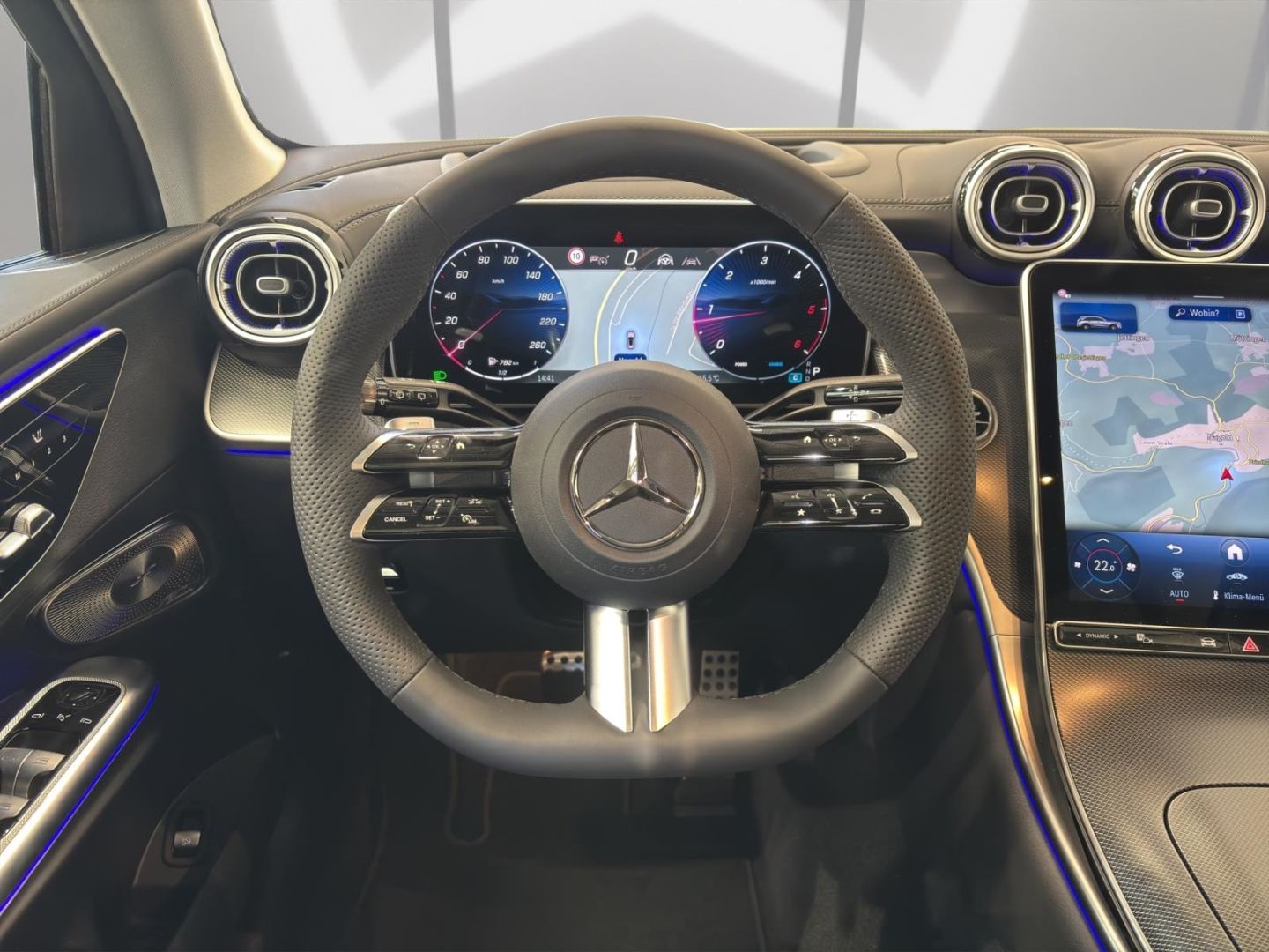 Mercedes-Benz GLC 300 d 4M EDITION AMG LINE NIGHT+AHK+PANO+360