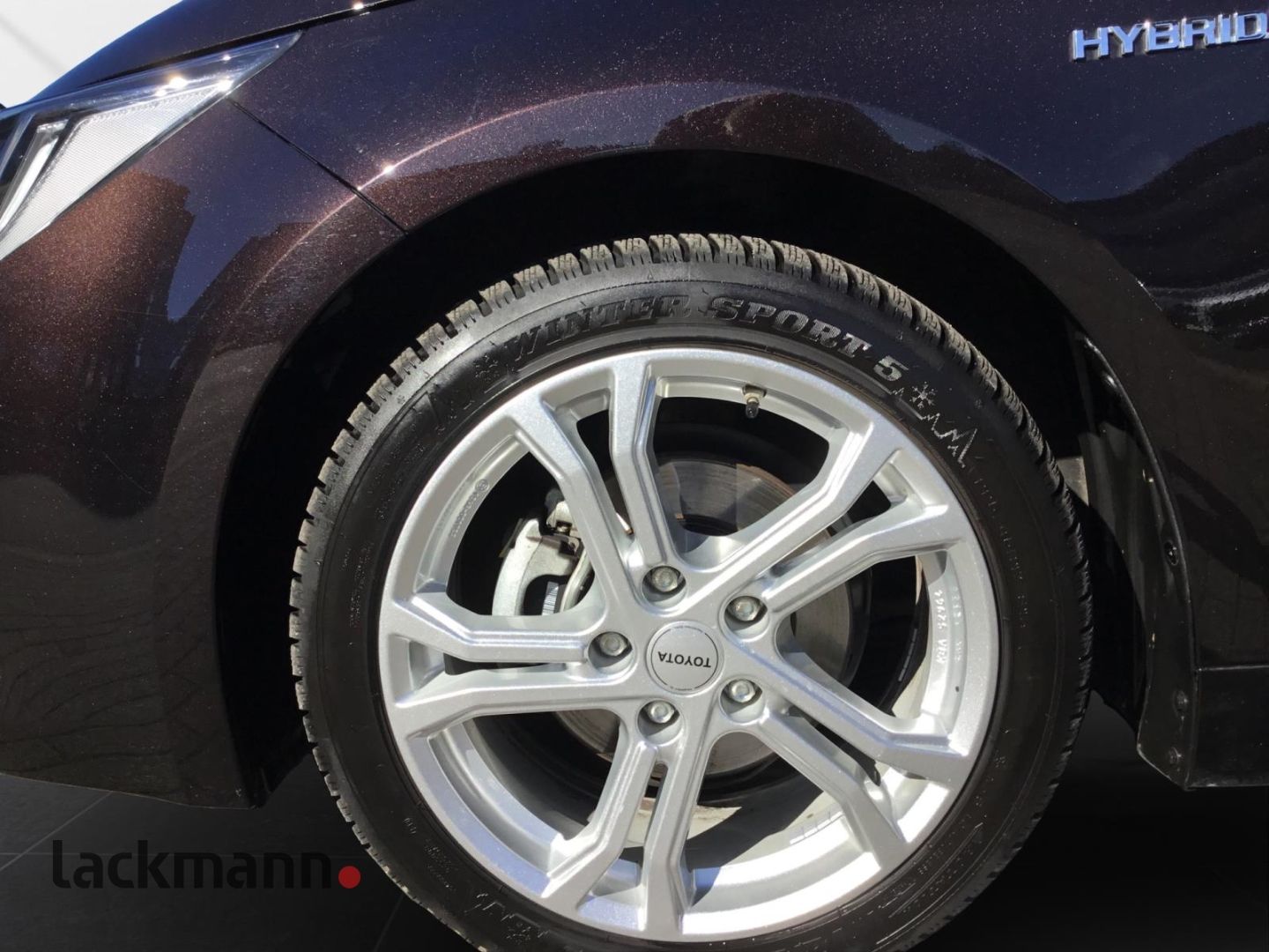 Toyota Corolla 1.8 Touring Sports Hybrid Club - Samsaru's Car Outlet