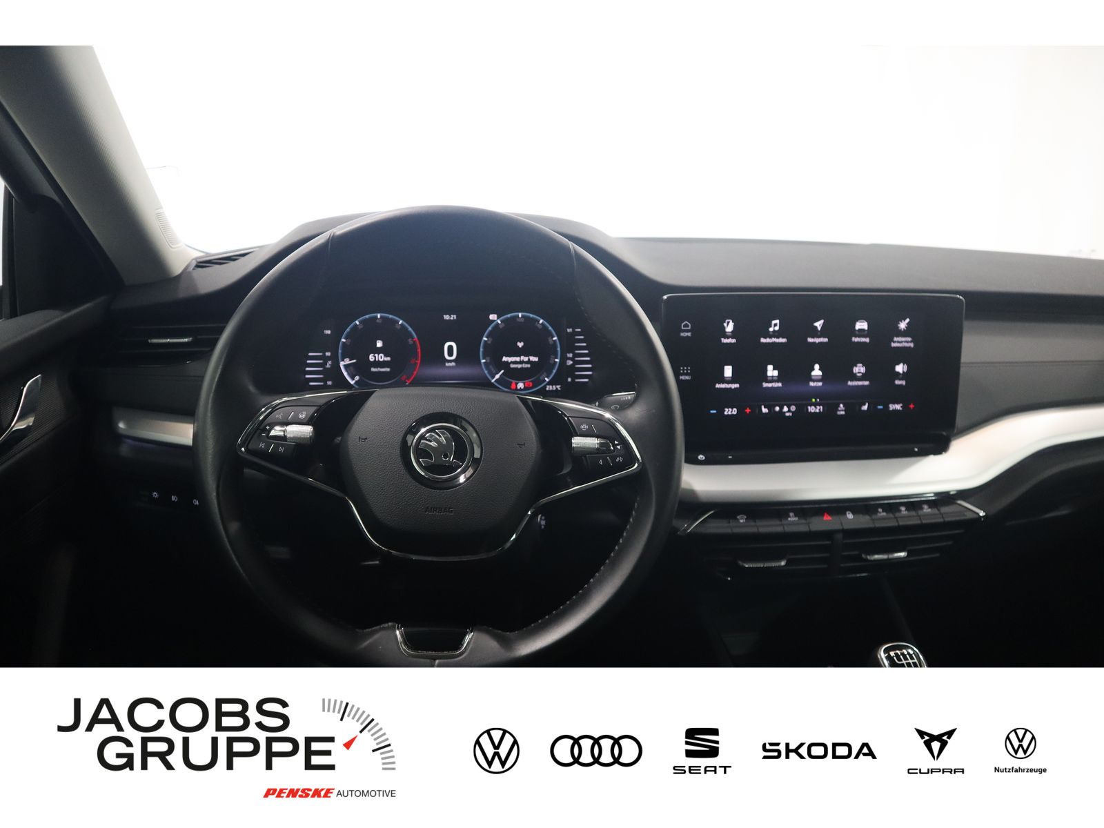 Skoda Octavia Combi 1.5 TSI Clever - Samsaru's Car Outlet