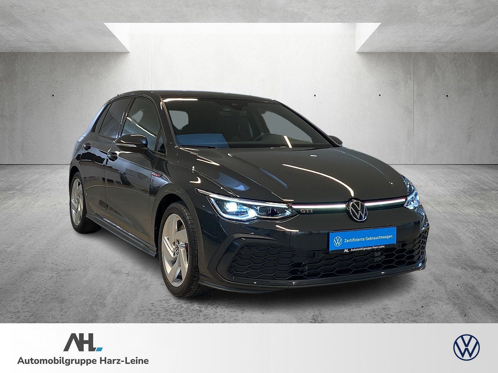 Volkswagen Golf GTI VIII 2.0 TSI DSG - Samsaru's Car Outlet
