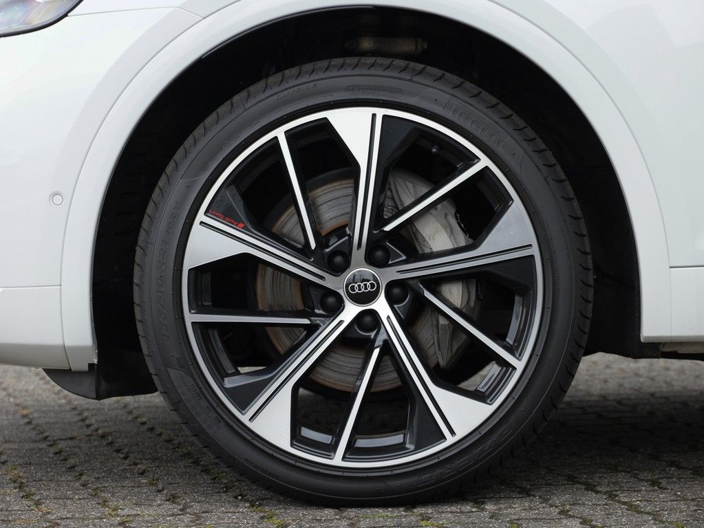 Audi Q5 Sportback 55 TFSI e quattro S line Sportpaket