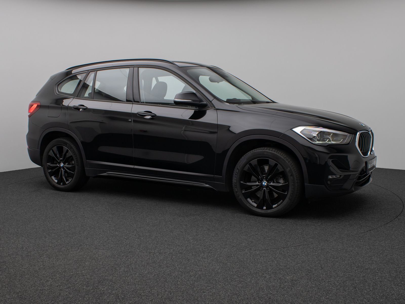 BMW X1 xD20i Sport Line - Samsaru's Car Outlet