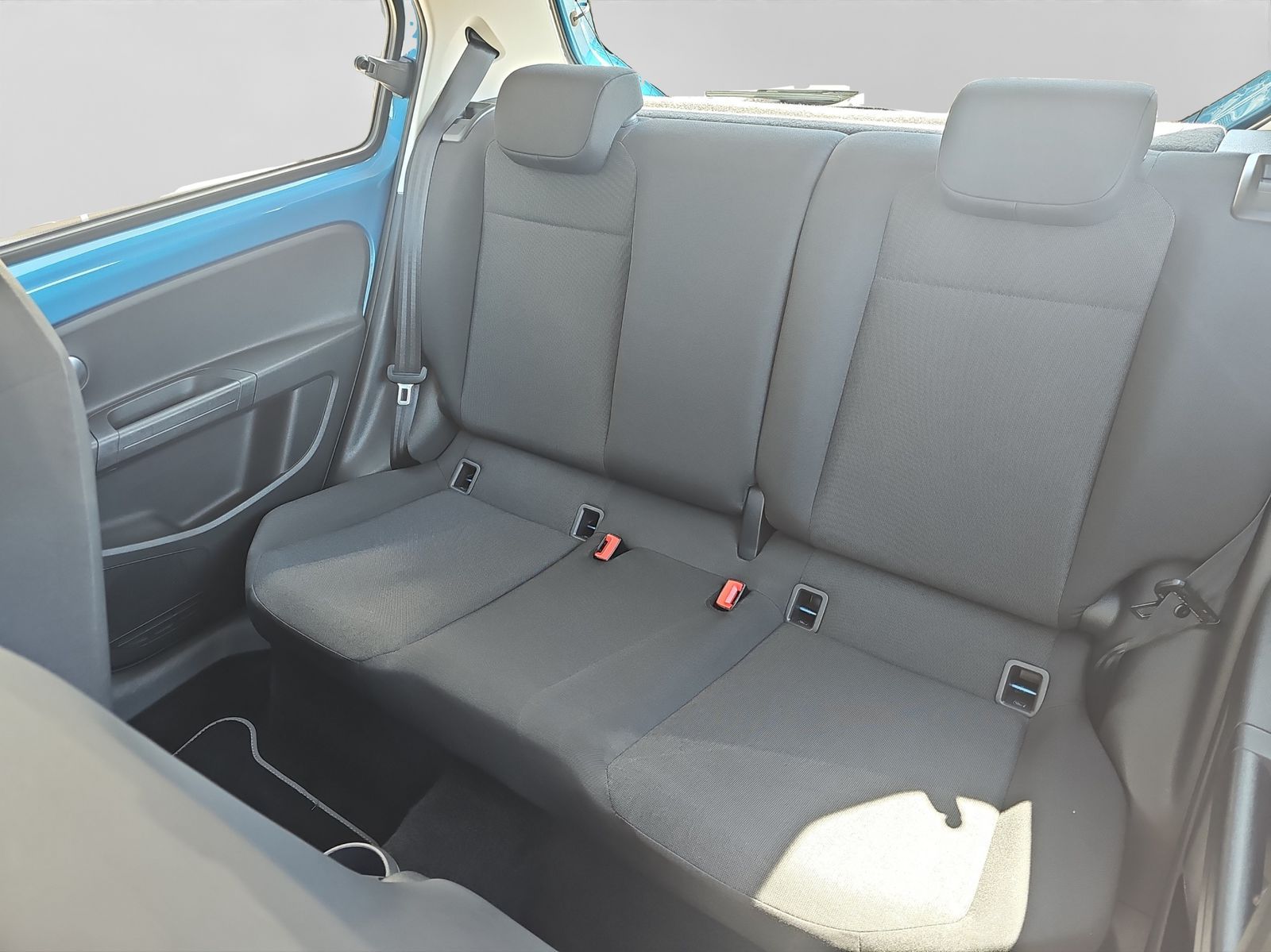 Volkswagen up! e-Up! - Samsaru's Car Outlet