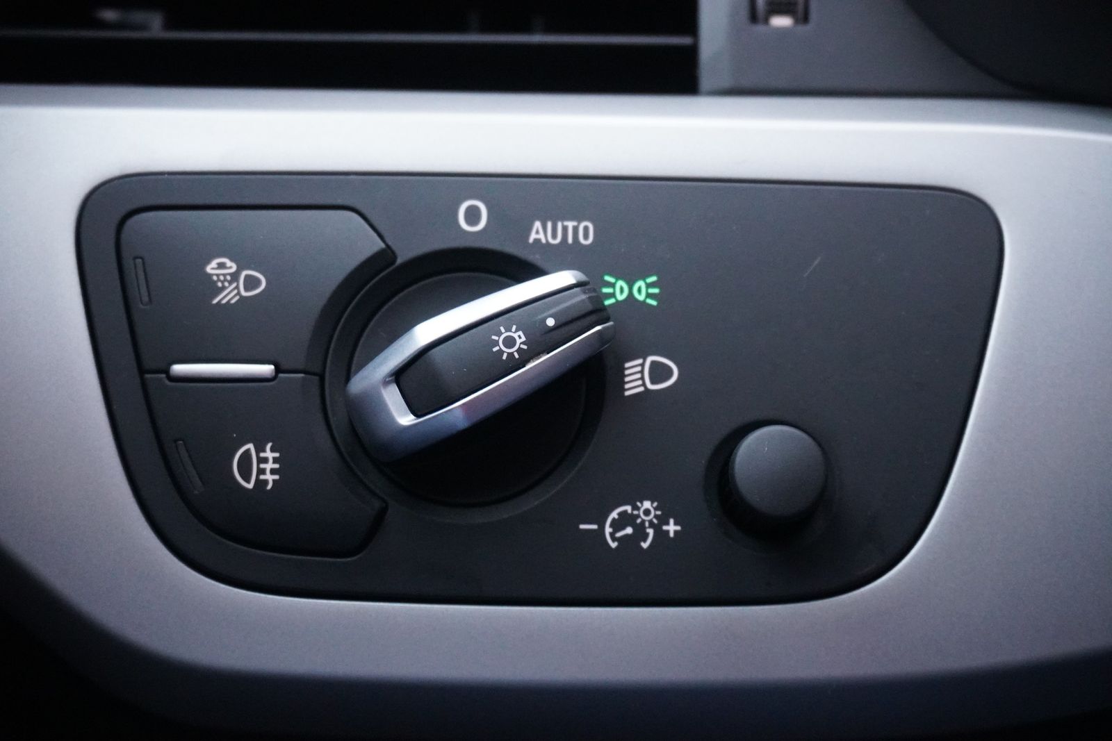 Audi A4 Allroad Avant 40 TDI Quattro Aut. LED Navi 36