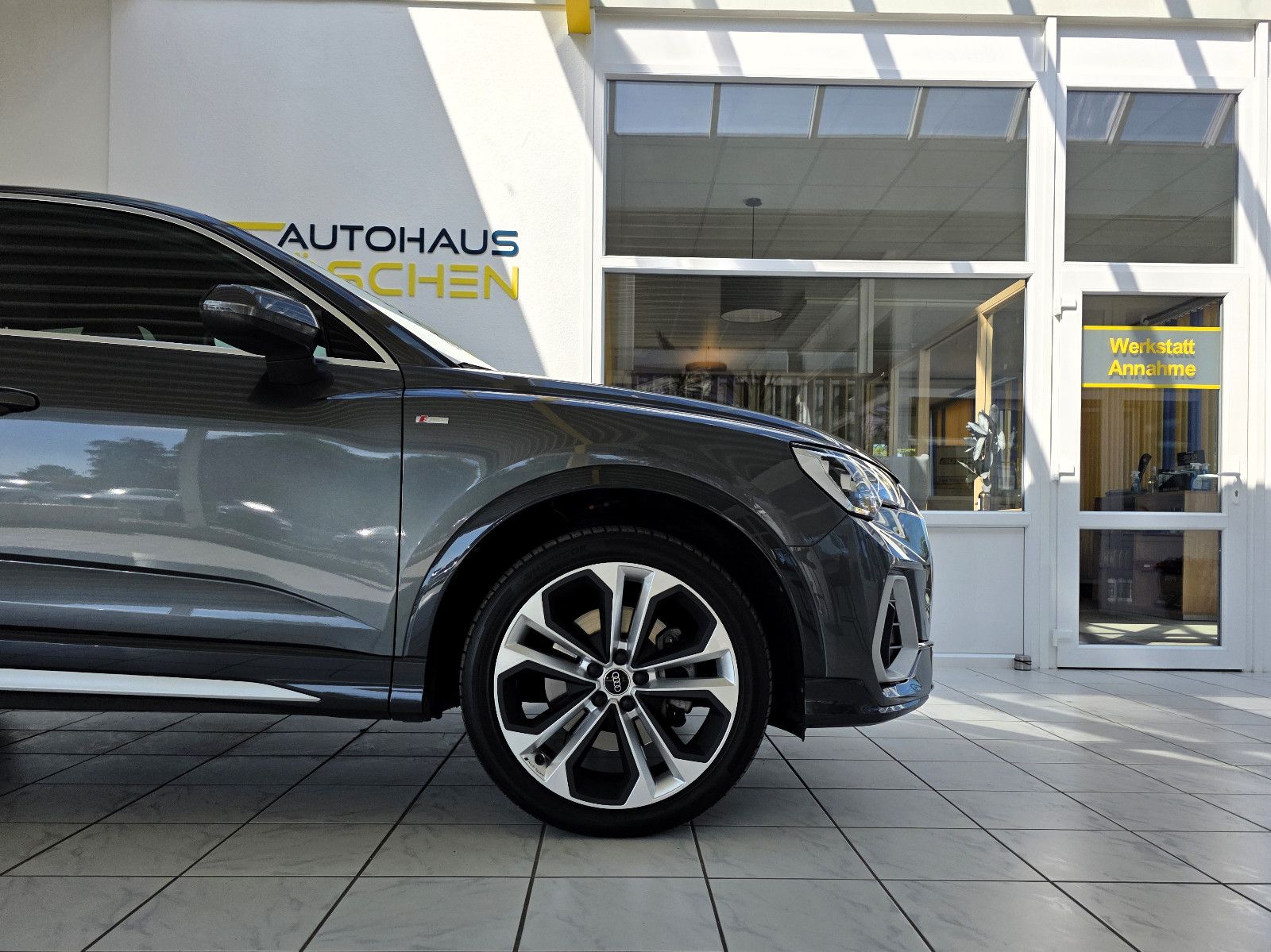 Audi Q3 Sportback 40TFSI quattro S Line - Samsaru's Car Outlet