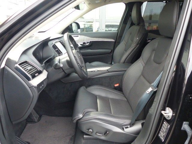 Volvo XC90 Ultra Dark T8 Recharge Plug-In Hybrid AWD - Samsaru's Car Outlet
