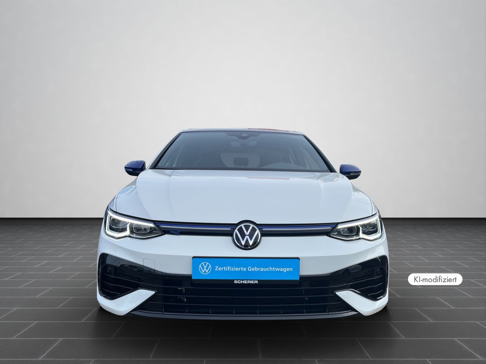 Volkswagen Golf VIII R 20 Years 2.0 TSI PANO KAMERA H&K