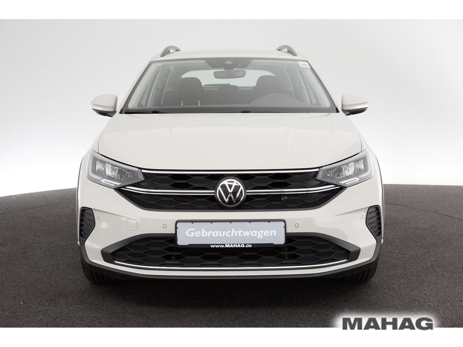 Volkswagen Taigo 1.0 TSI LIFE - Samsaru's Car Outlet