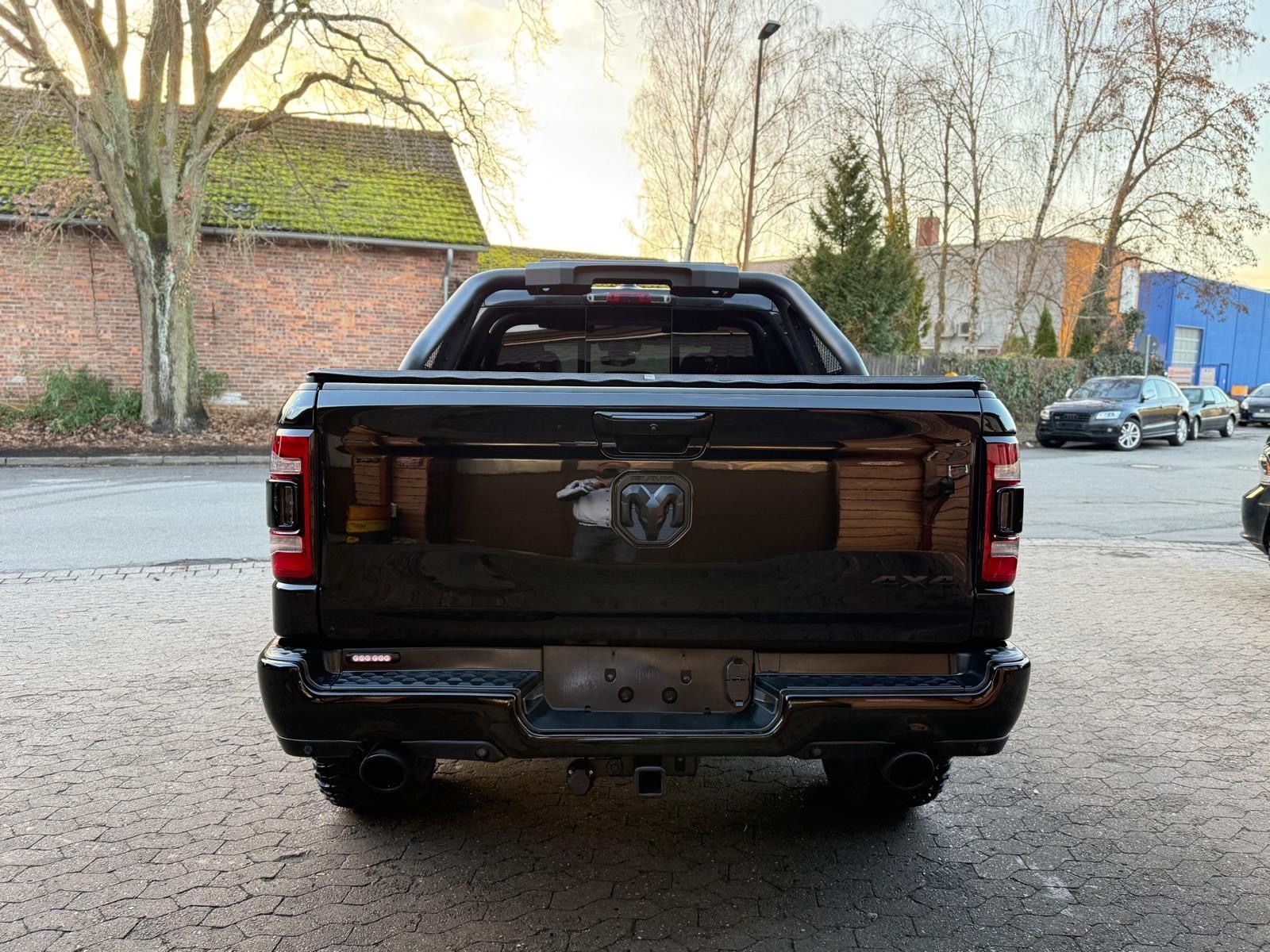 Dodge SPORT*NIGHT*OFFROAD*LIFT*AHK*NAVI*BÜGEL*GARANTIE