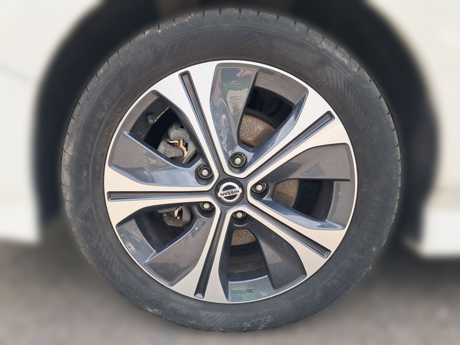 Nissan Leaf 40 - Samsaru's Car Outlet