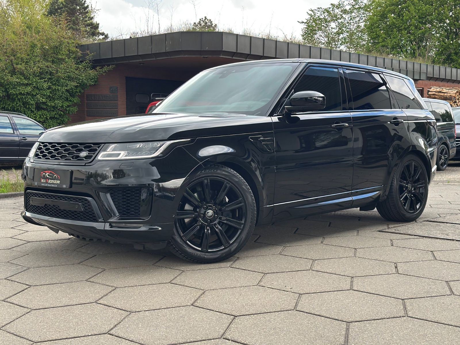 Range Rover Sport - Samsaru's Car Outlet