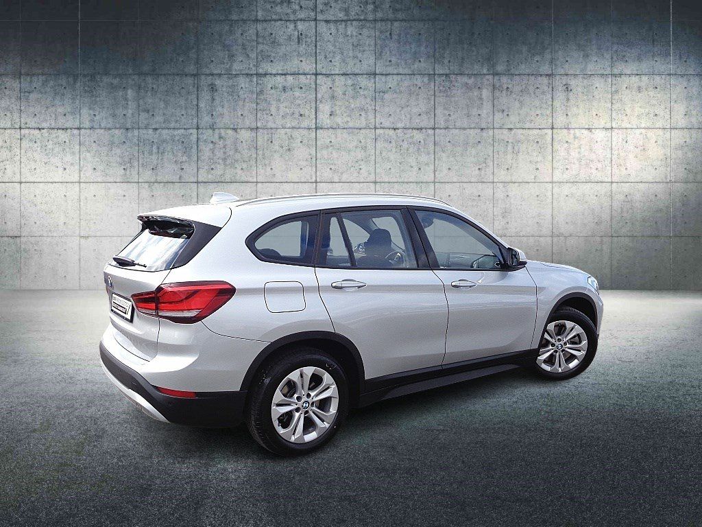 BMW X1 xDrive25e Navi-Plus - Samsaru's Car Outlet
