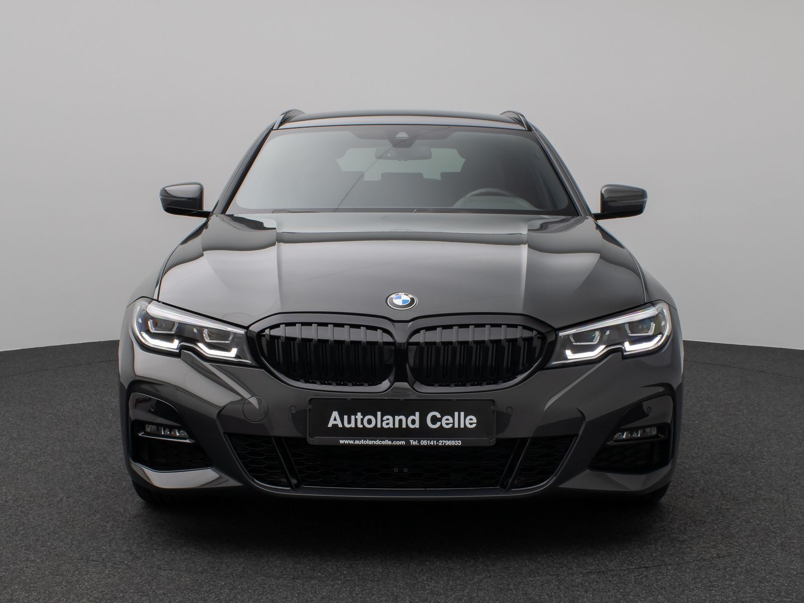 BMW 330i M Sport - Samsaru's Car Outlet