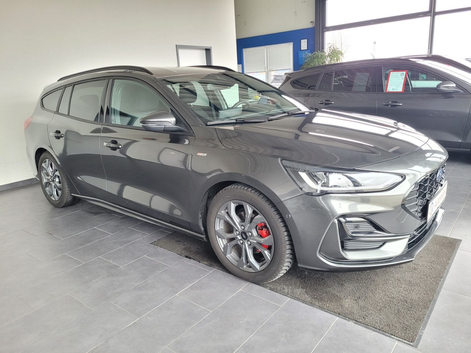 Ford Focus EcoBoost mHEV Autom. ST-Line X m. ACC/LED