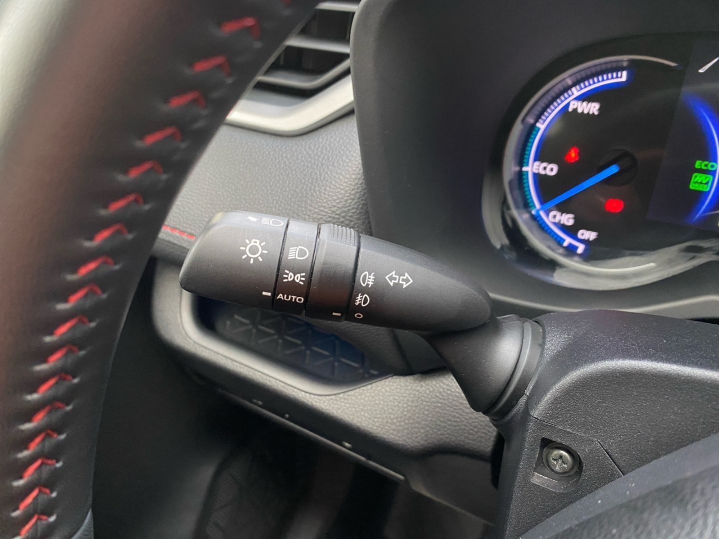 Toyota RAV 4 Plug-in Hybrid - Samsaru's Car Outlet