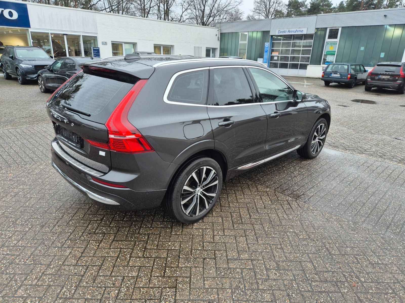 Volvo XC60 Ultimate Bright Recharge Plug-In Hybrid AWD