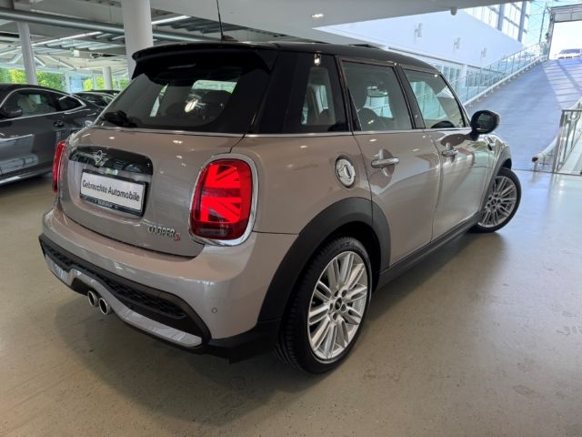 MINI Cooper S - Samsaru's Car Outlet