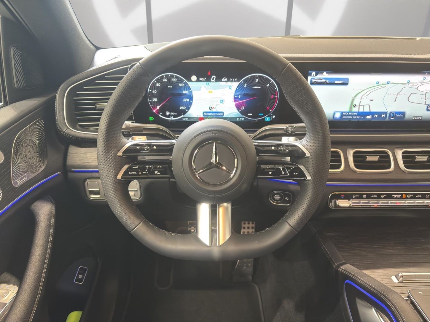 Mercedes-Benz GLE 450 d 4M AMG NIGHT+PANO+AHK+AIRM+STDHZG+360°