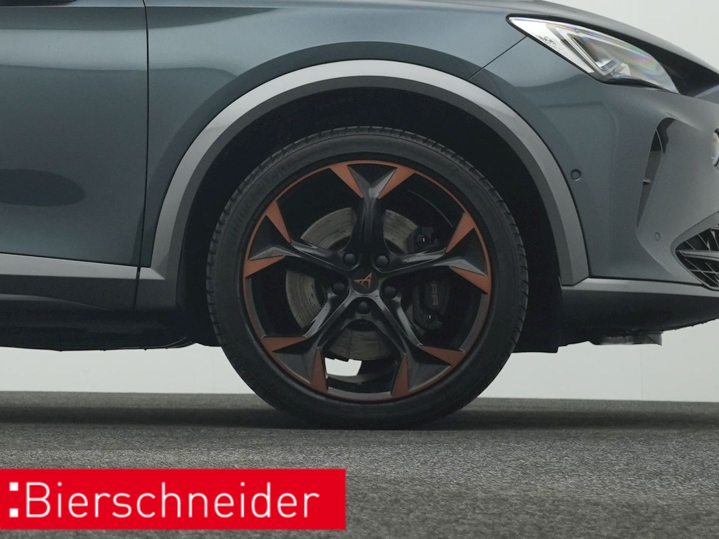 Cupra Formentor 2.0 TSI DSG 4Dr. VZ PANO AHK 360 eHECK