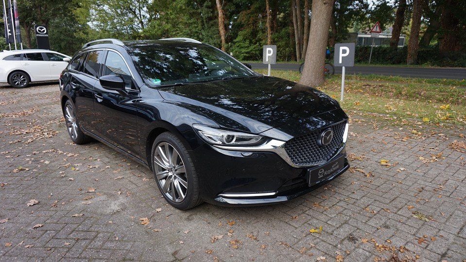 Mazda 6 2.5L SKYACTIV G 194 6AT FWD TAKUMI SUNR Takumi